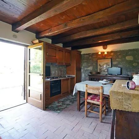Villa Le Due Lune 6 Pax By Villasretreats Filattiera