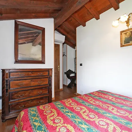Villa Le Due Lune 6 Pax By Villasretreats